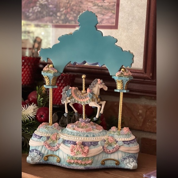 Rare Vintage 1970's Hand
Painted Cherub Musical
Carousel Featuring
Motion Horse - Picture 6 of 8